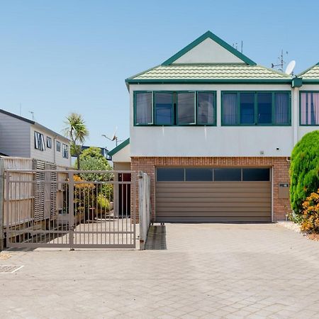 הוילה מאונט מאונגאנוי Mount Sunset - Mt Maunganui Townhouse מראה חיצוני תמונה